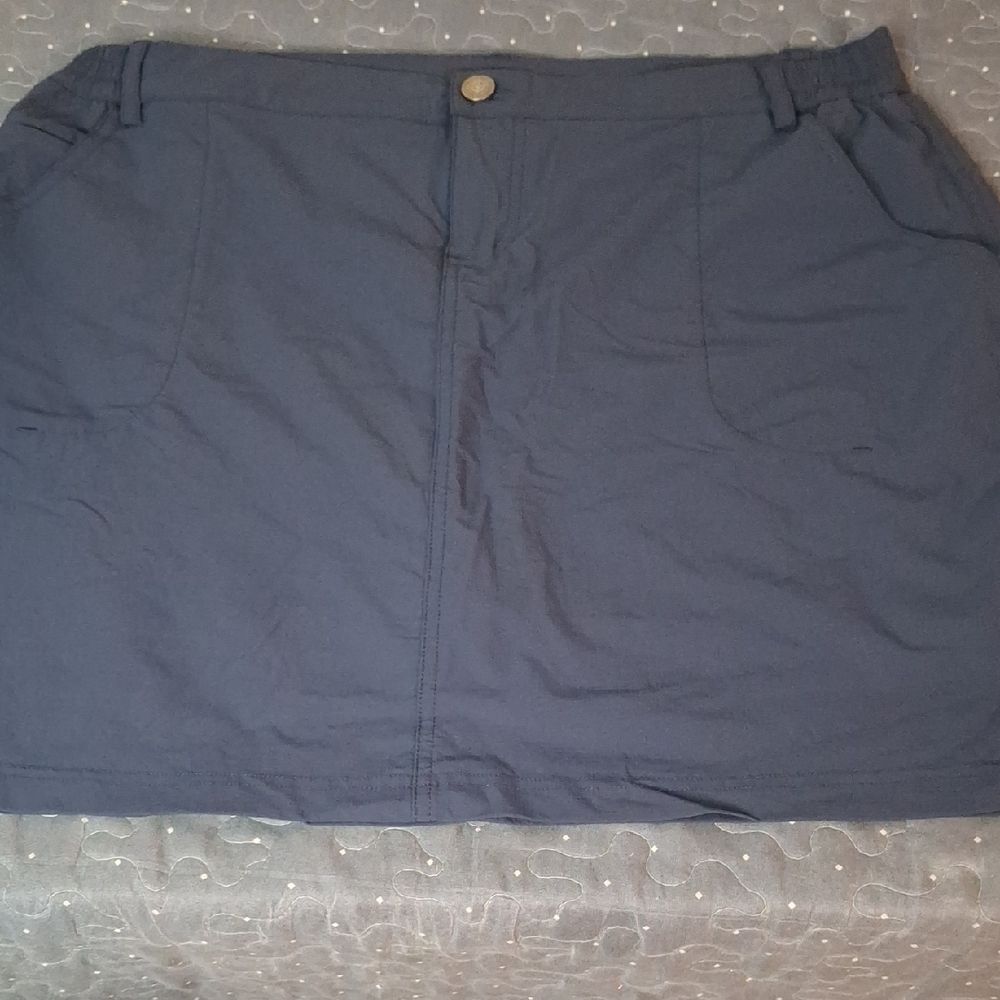 CQC Women's Navy Skort size XXL